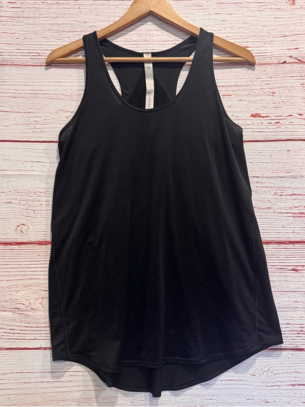 Lululemon Essential Tank Pleated Jersey in Black Sz 4